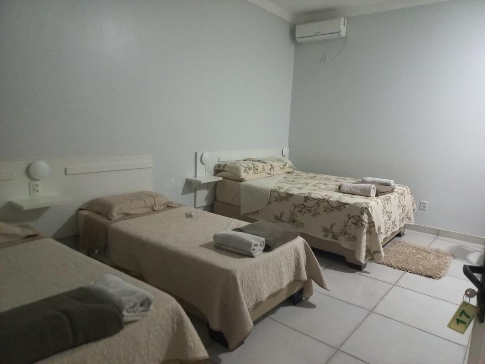 Hotel Pousada Marra Catalão Eksteriør bilde